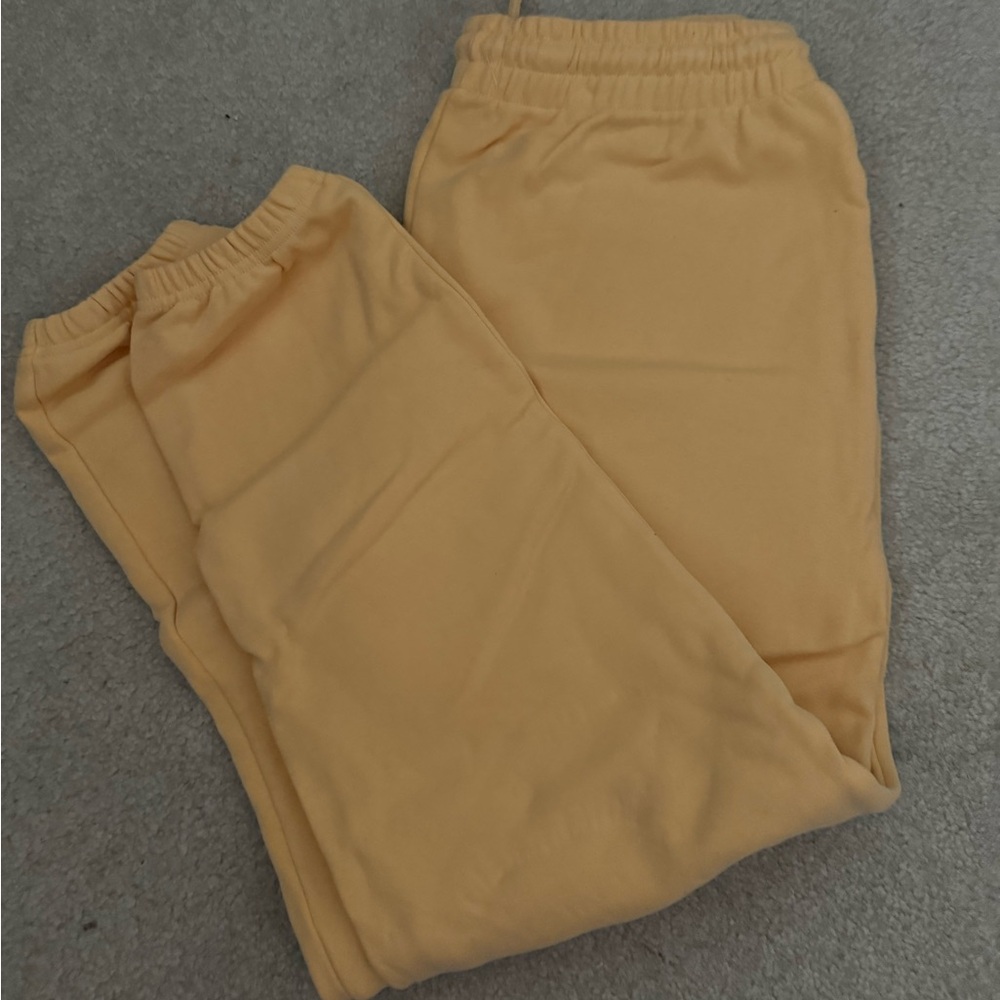 Sunburst ZYIA relaxation sweatpants